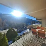 Ferienapartment Weitsicht Mit Wellness Apartmán